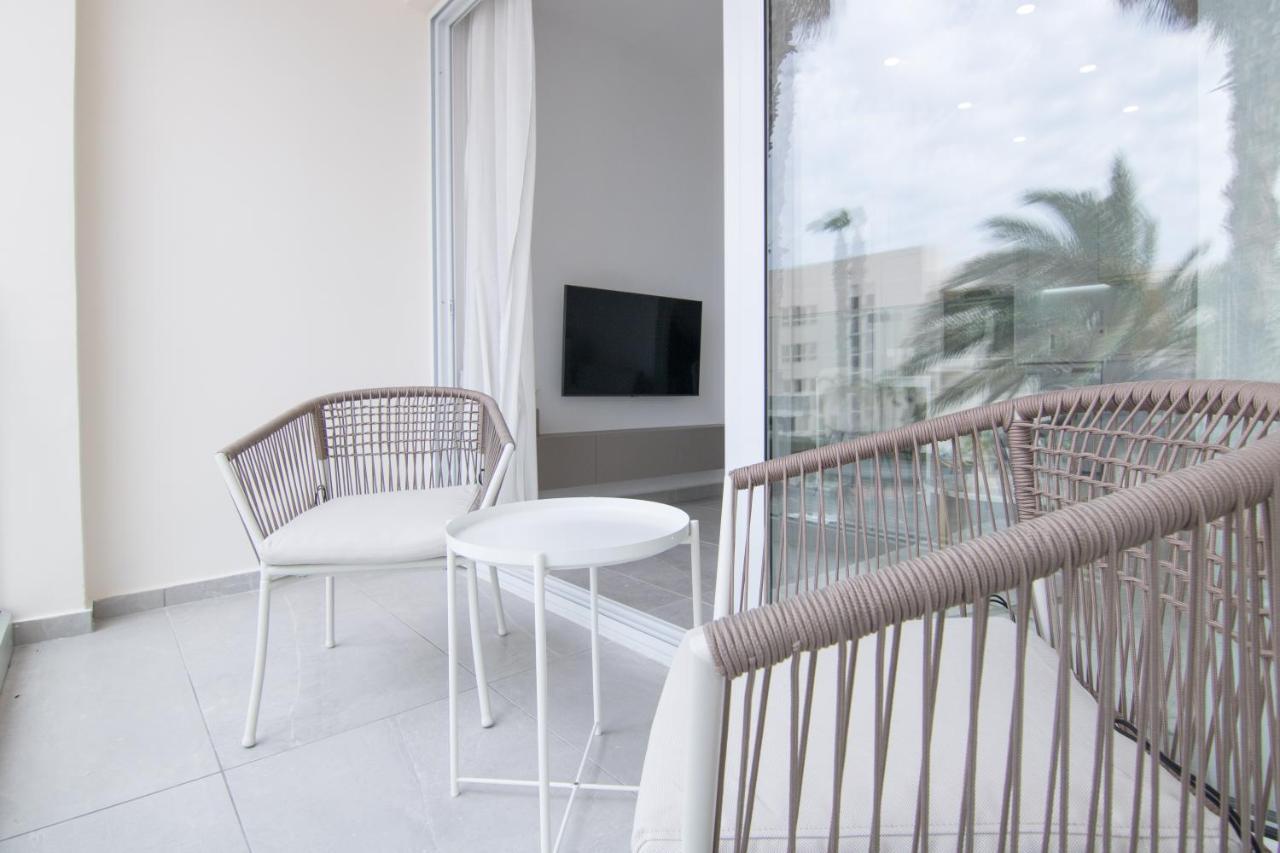 Апартаменти Phaedrus Living Seaview Modern Flat Limnaria 134 Пафос Екстер'єр фото